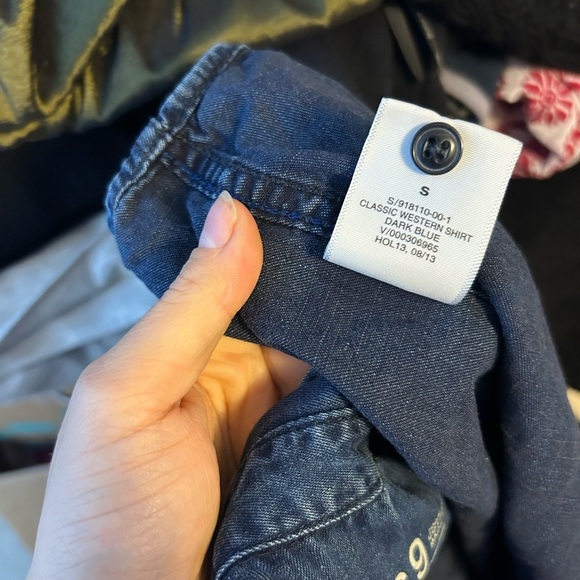 Gap Dark Blue Denim Classic Western Shirt - Picture 4 of 5